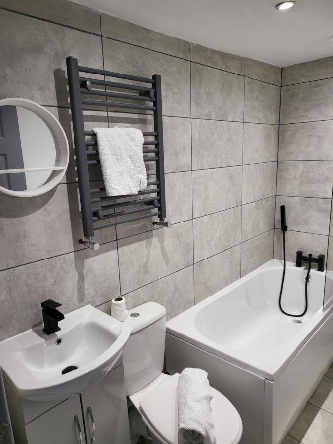 Vetrelax 4Bedroom House With Garden And Parking Colchester Exterior photo