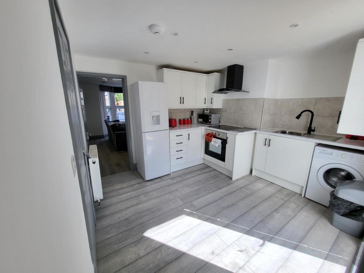 Vetrelax 4Bedroom House With Garden And Parking Colchester Exterior photo